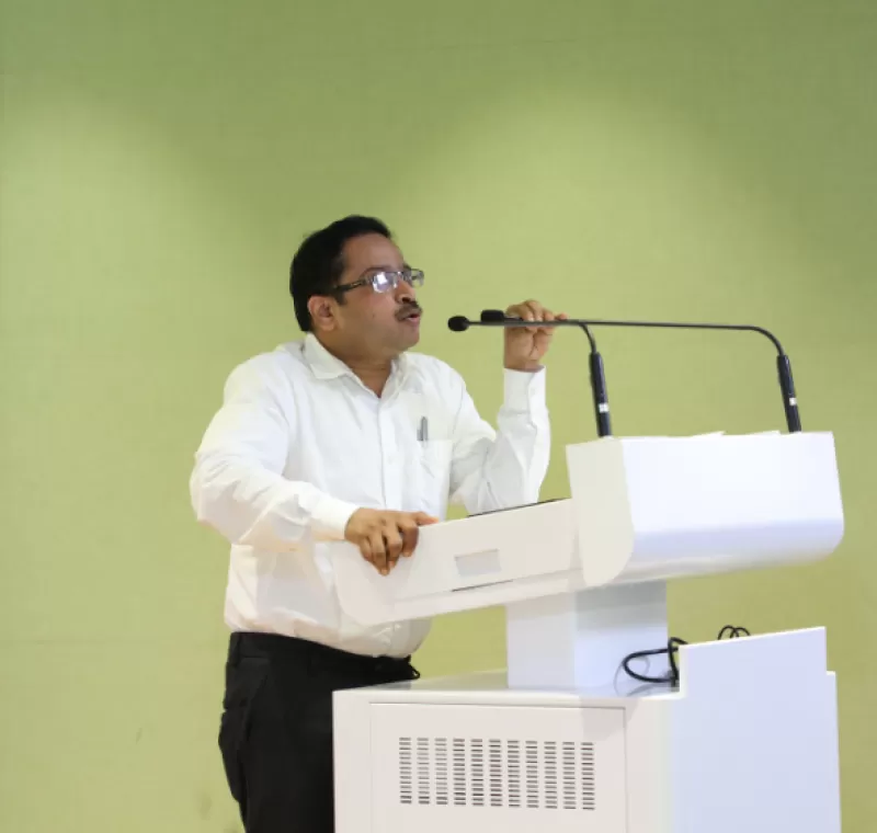Mr Ashish Bhargava, IAS delivering a speech