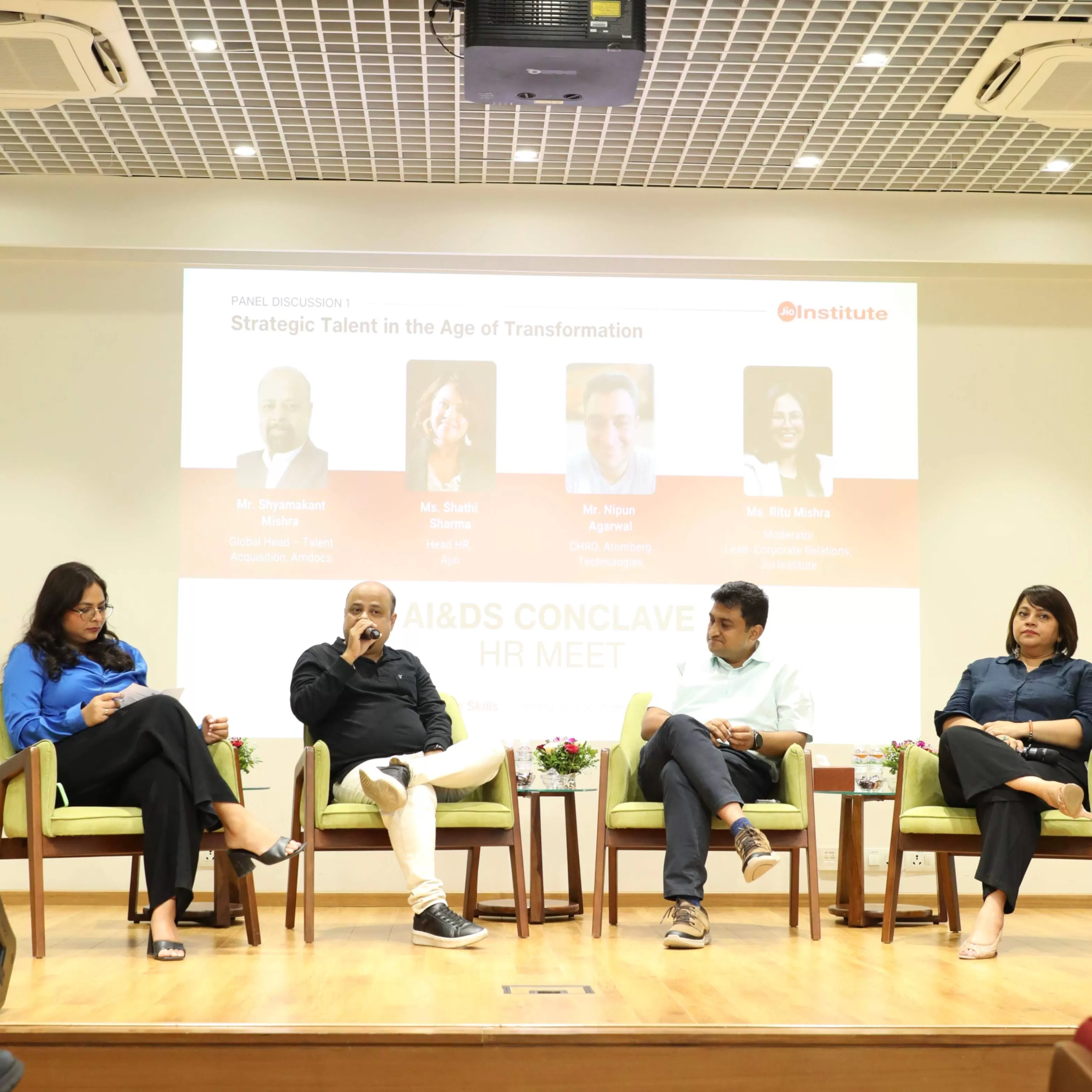 AI & DS Conclave: Future Skills:-Thriving in a Tech-Driven World