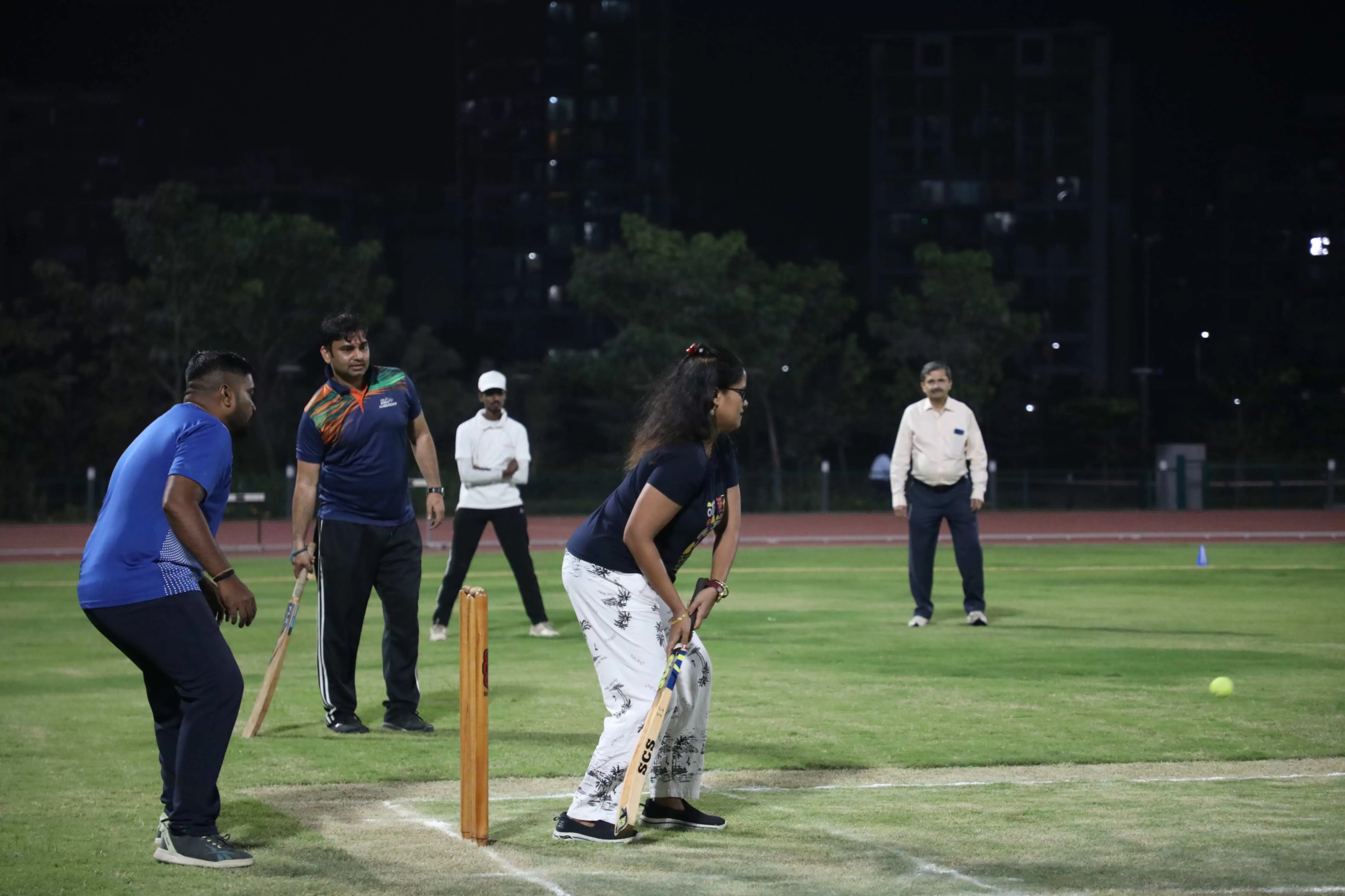 Batter at crease with umpires and keeper in view